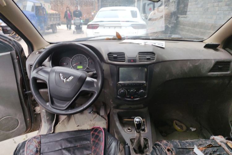 Used Wuling Hongguang 2016 1.5L S Comfort Version
