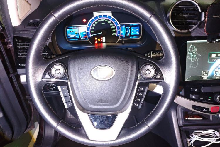 Used BYD S7 2015 2.0T Automatic Prestige Model