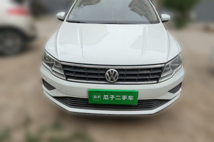 Used Volkswagen Jetta 2017 1.4L Manual Fashion Edition