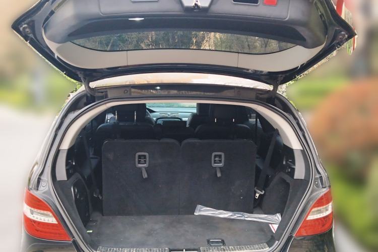 Used Mercedes-Benz R-Class 2014 R 320 4MATIC Business Model
