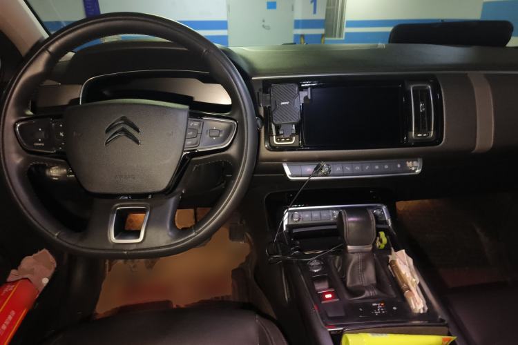 Used Citroen C6 2017 Revised Version 380THP Luxury Edition
