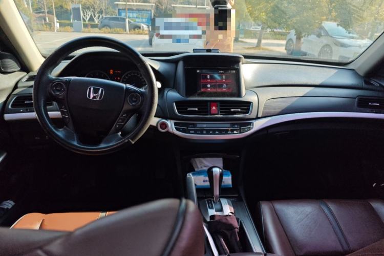 Used Honda Crosstour 2016 2.4L Luxury Edition