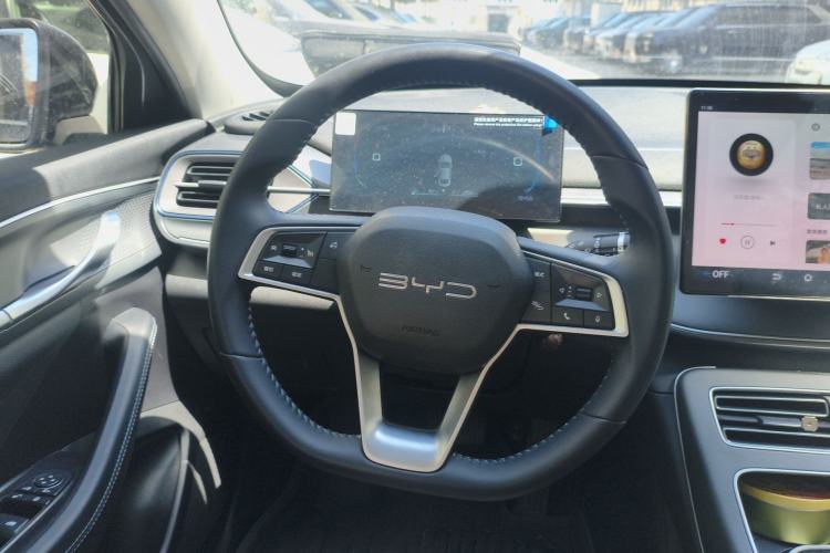 Used BYD Destroyer 05 2024 HONOR Edition DM-i 55KM Luxury Model
