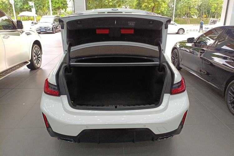 Used BMW 3 Series 2025 330Li M Sport Shadowline Package Trunk