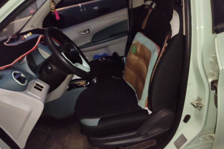 Used CHANGAN Benni E-Star 2021 National Edition Colorful Version Lithium Iron Phosphate (31.95 kWh) Left Front Seat