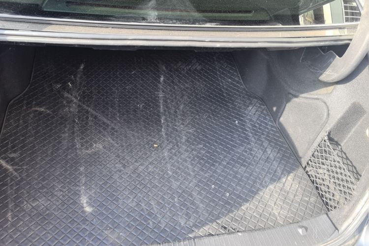 Used Mercedes-Benz E-Class 2014 E 300 L Sport Edition Trunk