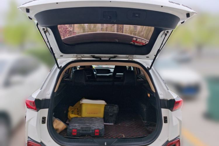 Used Bestune T77 2019 230 TID Automatic Prestige Version China V Emission Standard Trunk