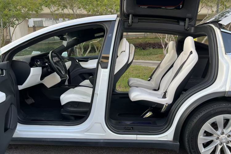 Used Tesla Model X 2019 Long-Range Version