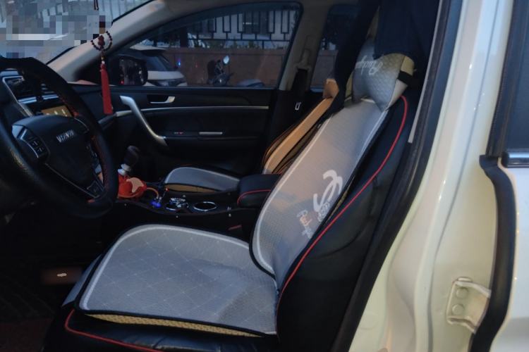 Used Haval M6 2019 1.5T Manual Two-Wheel Drive Elite Version China VI Standard
