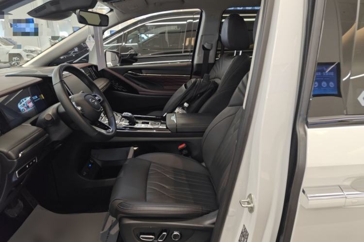 Used GAC Trumpchi M8 2024 Master Series Super Hybrid Edition Left Front Seat