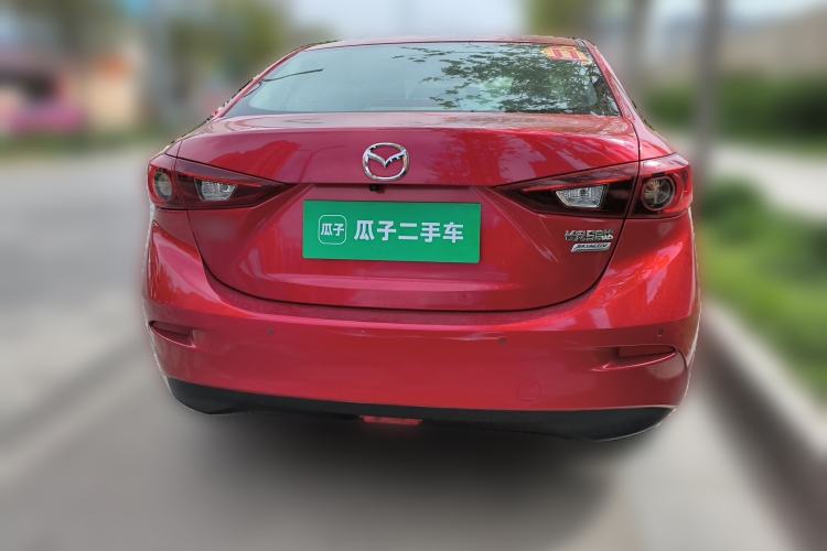 Used Mazda 3 Axela 2014 Sedan 2.0L Automatic Sport Model
