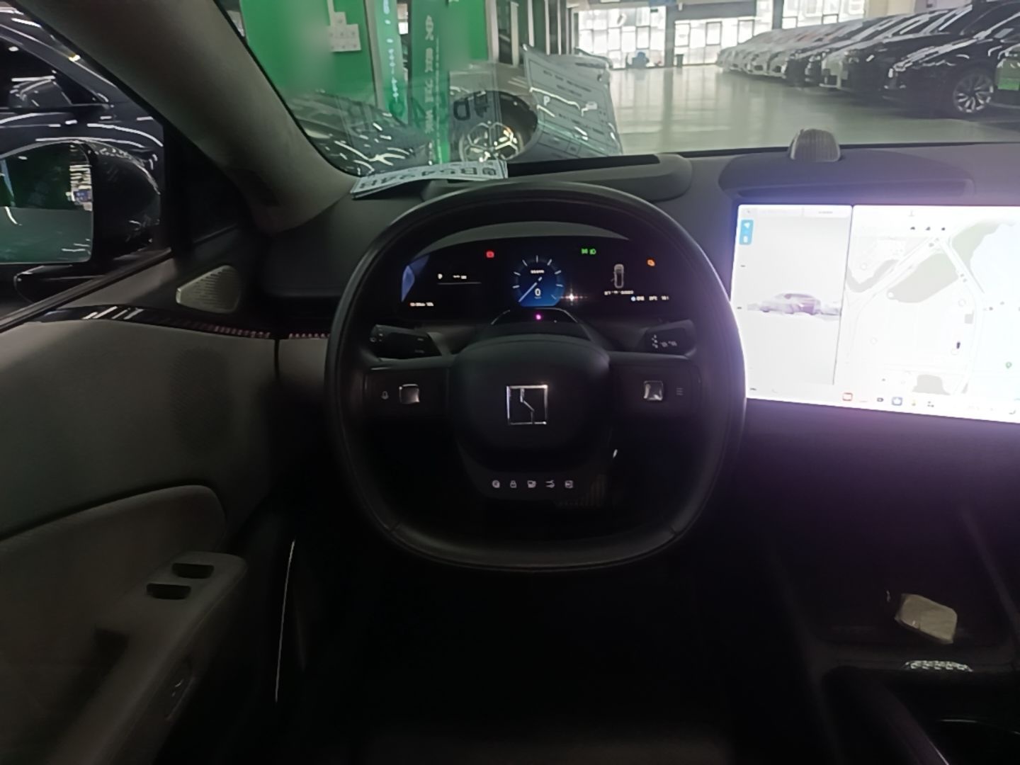 Zeekr 007 2024 Rear-Drive Intelligent Driving Version 100 kWh — снимка 13