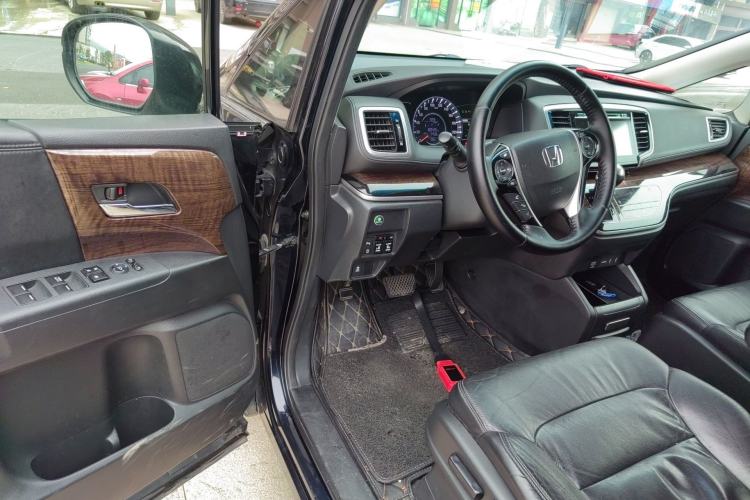 Used Honda Odyssey 2015 2.4L Smart Edition
