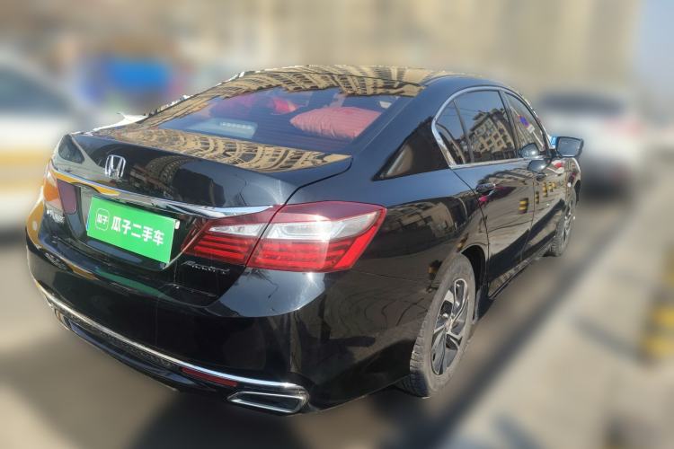 Used Honda Accord 2016 2.0L Comfort Edition

