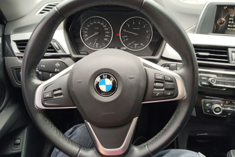 Used BMW X1 2016 sDrive18Li Premium Edition Steering Wheel