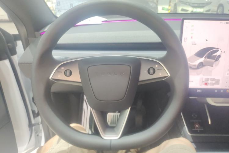 Used Tesla Model Y L 2025 Model Long-Range All-Wheel-Drive Version Steering Wheel