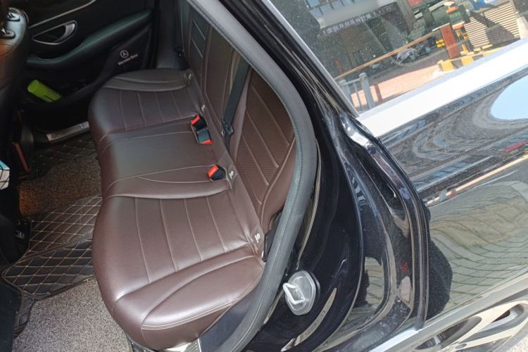 Used Mercedes-Benz GLC 2019 Facelift GLC 260 L 4MATIC Luxury Model