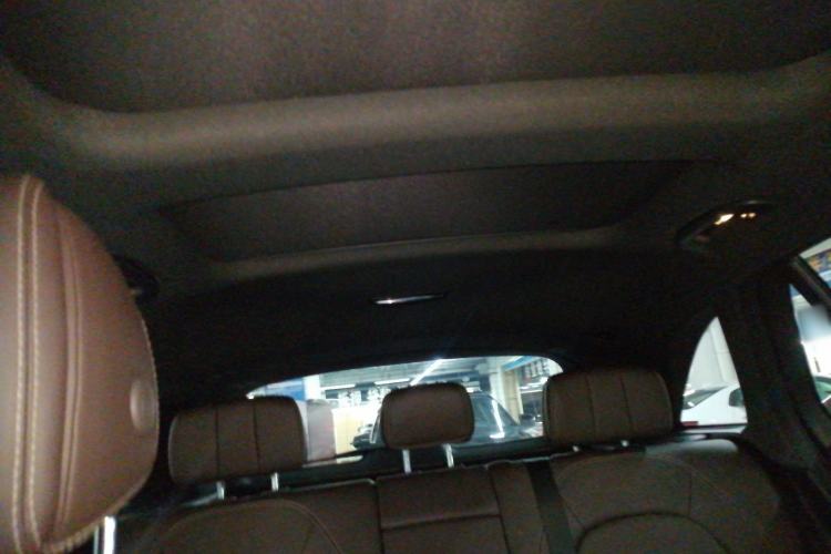 Used Mercedes-Benz GLC 2018 GLC 260 4MATIC Luxury Model