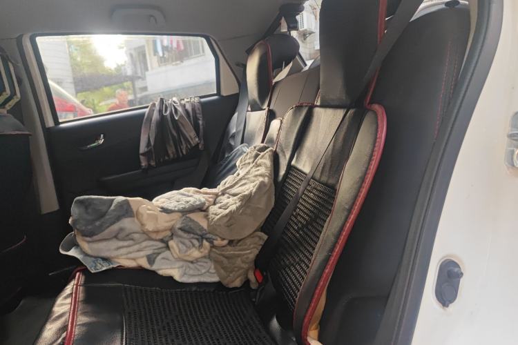 Used GLEAGLE K17 2016 K17A Fashion Edition Left Rear Seat