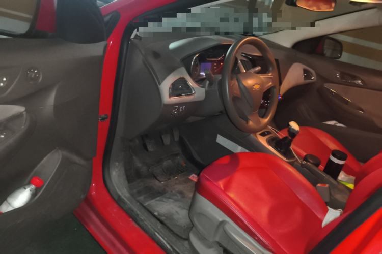 Used Chevrolet Cruze 2015 1.5L Manual Fashion Edition
