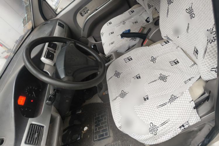 Used Wuling Rongguang 2011 1.2L Comfort Model Left Front Seat