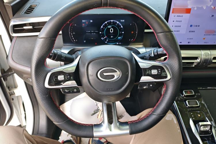 Used GAC Trumpchi EMKOO 2022 1.5T Supernova Pro Edition Steering Wheel