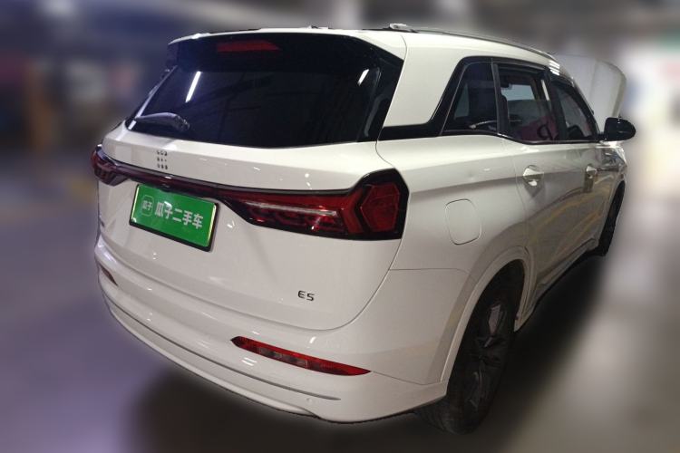 Used Landian E5 2024 Honor Edition 100KM Comfort Model 7 Seats Rear Right 45 Deg