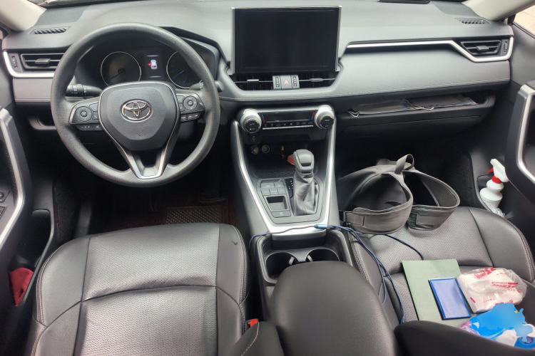 Used Toyota Wildlander 2021 Dual-Engine 2.5L E-CVT Two-Wheel Drive Luxury Edition
