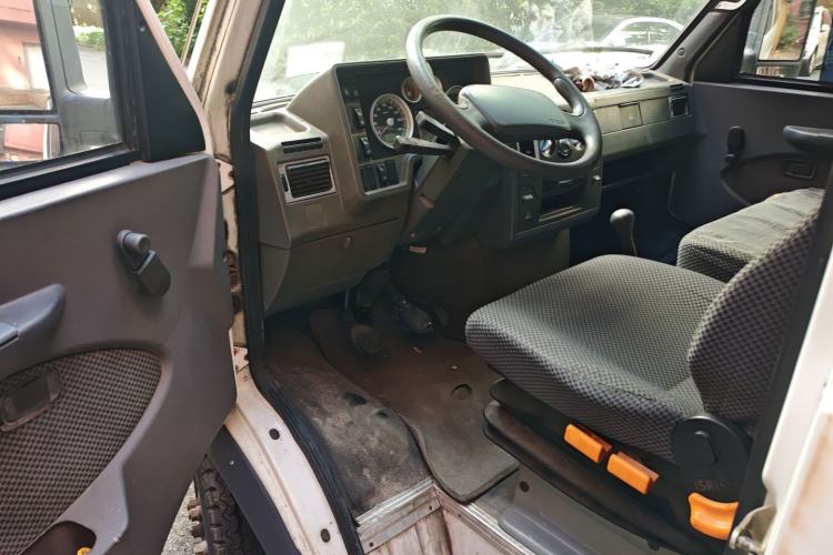 Used Iveco Daily 2009 2.5T-A35 7-Seater
