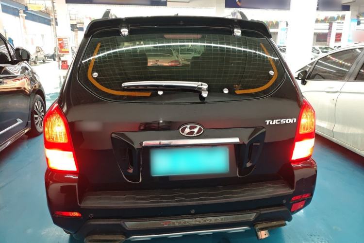 Used Hyundai Tucson 2013 2.0L Manual Two-Wheel Drive Fashion Edition