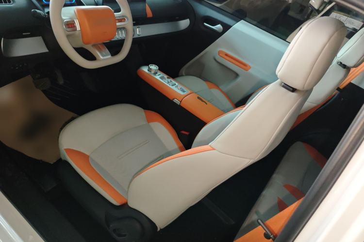 Used CHANGAN NEVO Lumin 2025 301km Honey Dew Edition
