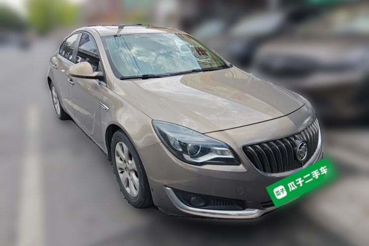 Used Buick Regal 2014 2.0L Leading Fashion Edition Front Right 45 Deg