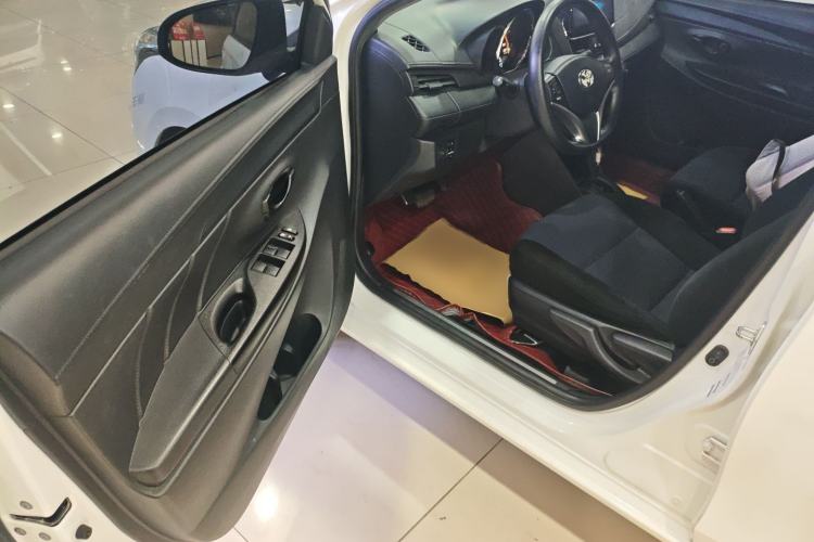 Used Toyota YARiS L Zhi Xiang 2022 1.5L CVT Leading PLUS Edition
