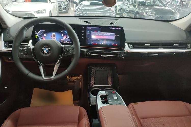 Used BMW X1 2025 Model sDrive25Li X Design Package Center Console