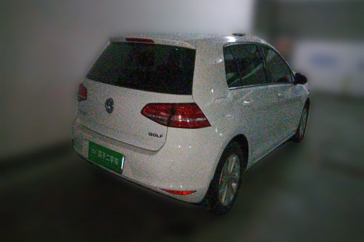 Used Volkswagen Golf 2015 1.6L Manual Fashion Edition
