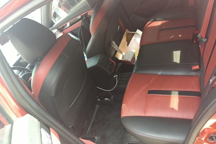 Used Dongfeng Aeolus Yixuan 2021 230T Automatic Zuiying Knight Edition Left Rear Seat