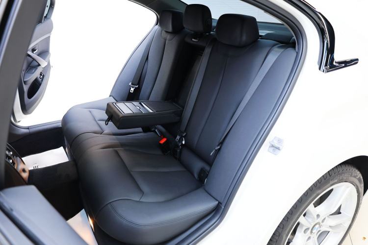 Used BMW 3 Series 2017 320Li M Sport Edition Interior 8