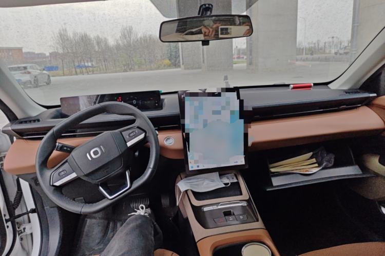 Used CHANGAN NEVO A05 2024 Truly Delicious Version 70" Beyond-Grade Edition Center Console