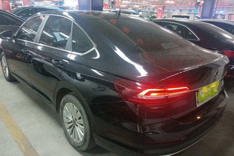 Used Volkswagen Lavida 2022 1.5L Automatic Comfort Edition