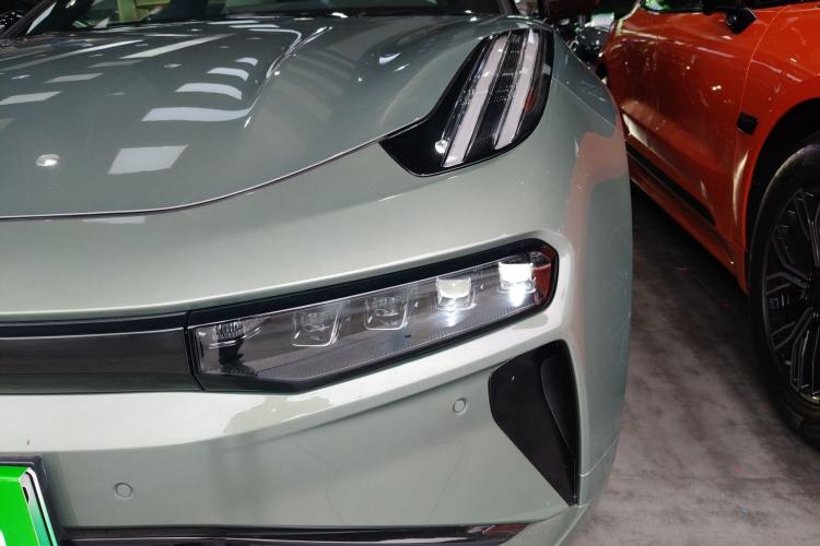 Used Zeekr 001 2025 WE Edition 100 kWh Rear-Wheel Drive
