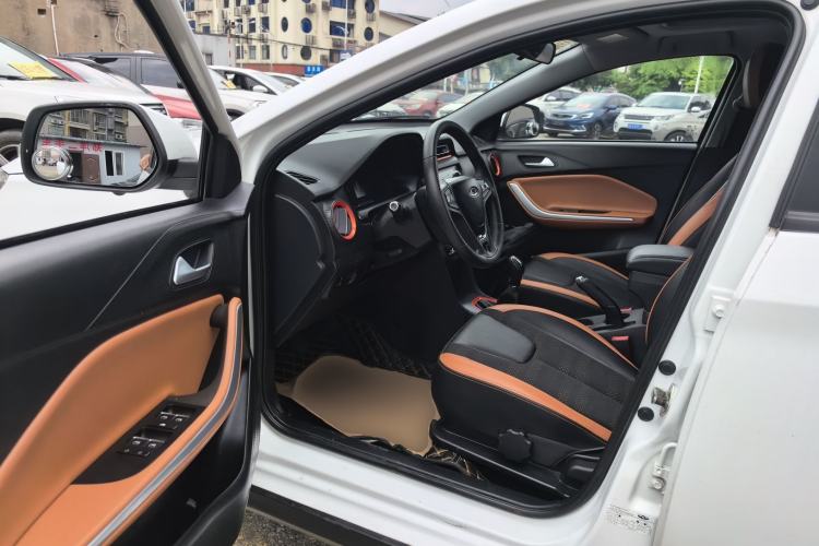 Used Chery Tiggo 3X 2017 1.5L Manual Luxury Edition Driver Seat