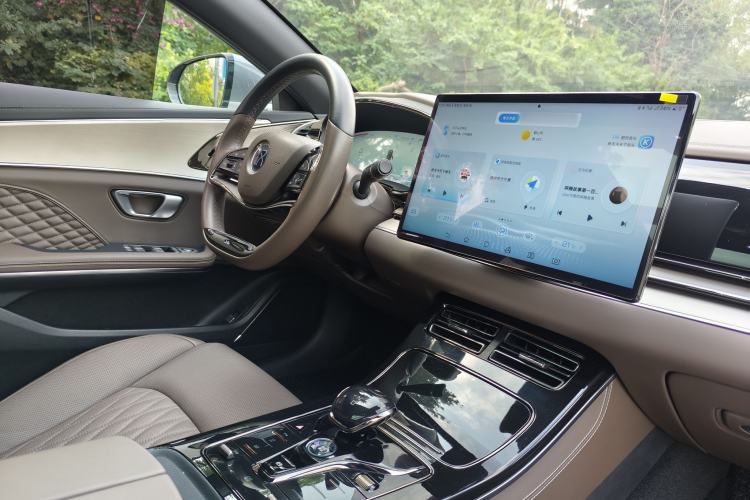 Used BYD Han 2023 EV Champion Edition 506KM Front-Wheel-Drive Premium Model
