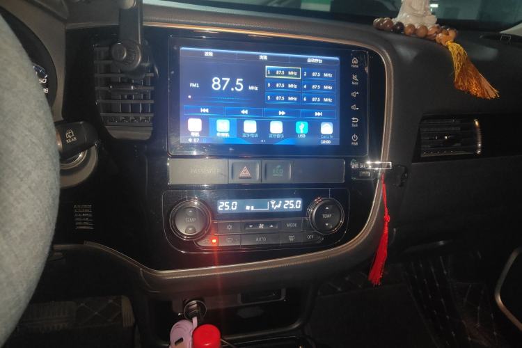 Used Mitsubishi Outlander 2017 2.0L Two-Wheel Drive Glory Edition 5 Seats
