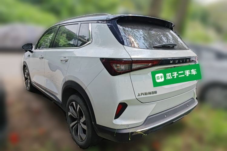 Used Wuling Asta 2021 1.5T CVT Starlight Edition Rear Left 45 Deg