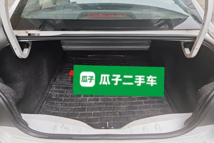 Used Citroen Elysee 2015 Zhishang Edition 1.6L Manual Fashion Model
