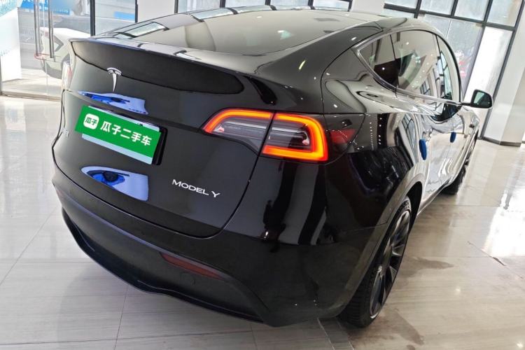 Used Tesla Model Y 2022 Rear-Wheel-Drive Version