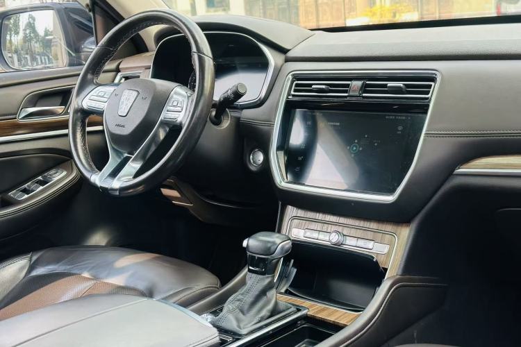 Used Roewe RX8 2019 30T Smart Connectivity Two-Wheel Drive Supreme Flagship Edition