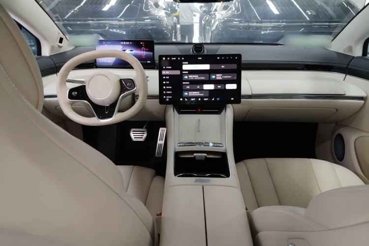 Used Hima Luxeed S7 2024 Ultra Four-Wheel Drive Flagship Edition Center Console