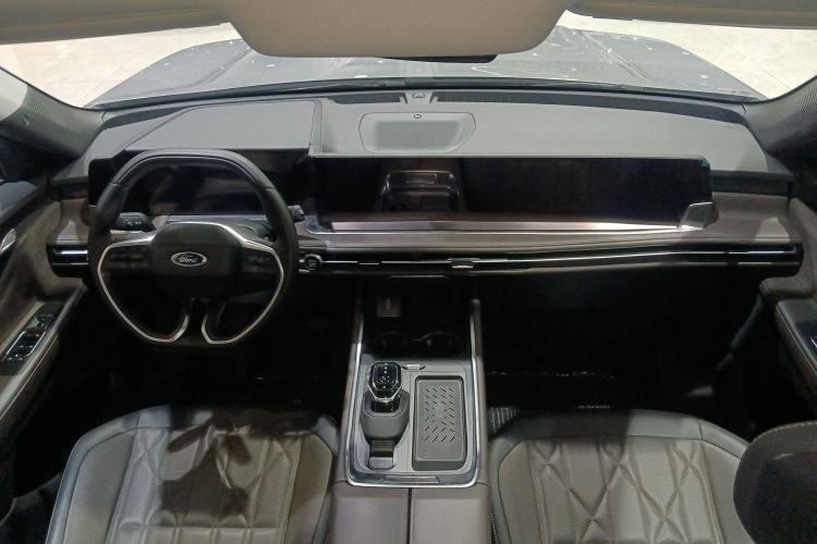 Used Ford Edge 2025 Ford Explorer L 2.0T EcoBoost E-Hybrid Four-Wheel-Drive 7-Seater Supreme Model
