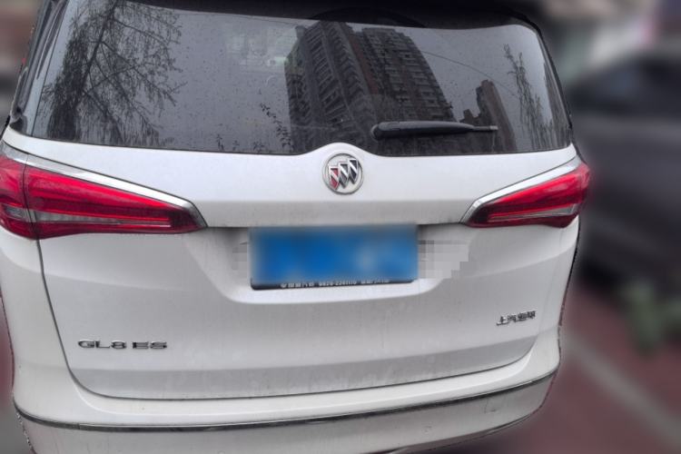 Used Buick GL8 2017 ES 28T Comfort Model China V Standard